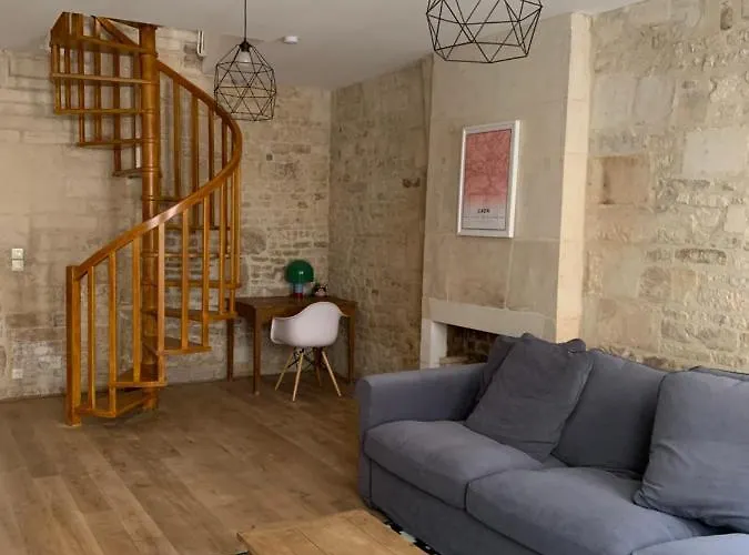 Duplex 4 Pieces 110m2 Hyper Centre アパート